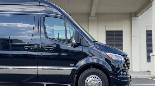 12 passenger sprinter van springfield